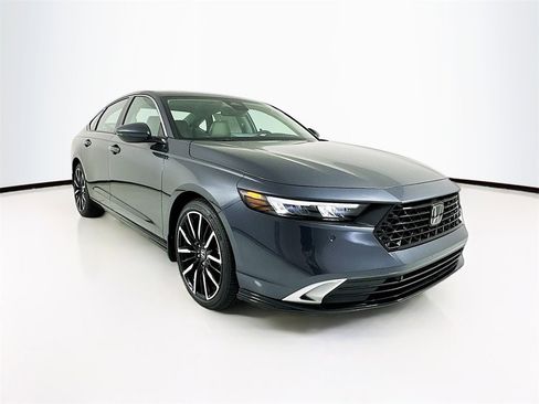 New 2025 Honda Accord Touring image 3