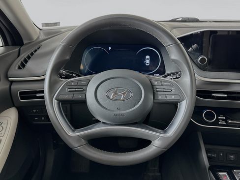 Used 2023 Hyundai Sonata SEL w/ Convenience Package FWD image 18