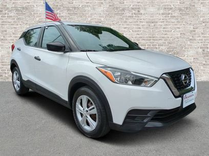 Used 2020 Nissan Kicks S