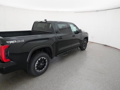 New 2026 Toyota Tundra SR5 AWD/4WD image 32