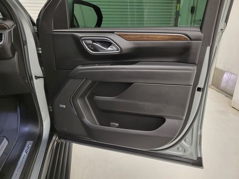 Used 2024 Chevrolet Tahoe High Country image 45