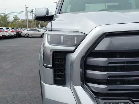 Used 2023 Toyota Tundra Limited image 7