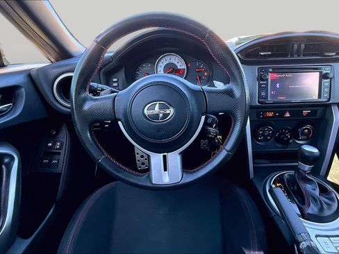 Used 2015 Scion FR-S RWD image 5