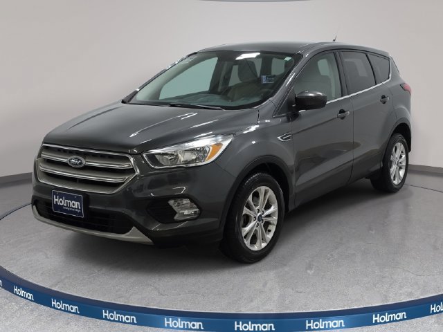 Used 2019 Ford Escape SE FWD image 1