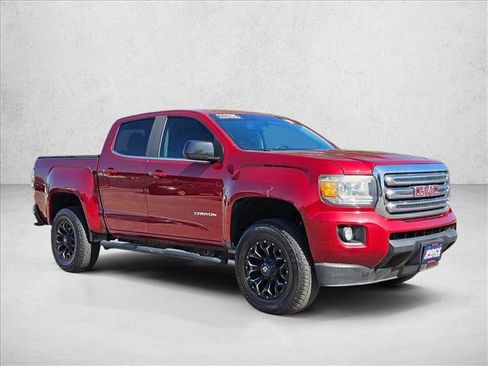 Used 2017 GMC Canyon SLE w/ SLE Convenience Package RWD image 3