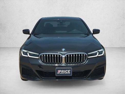 Used 2023 BMW 530i w/ M Sport Package RWD image 2