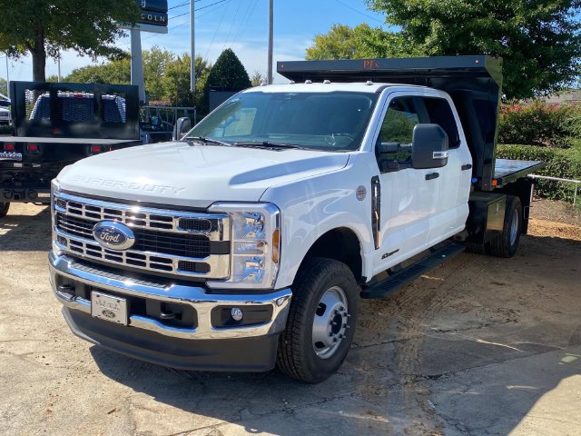 New 2025 Ford F350 XL w/ XL Chrome Package AWD/4WD image 3