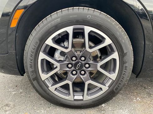 Certified 2025 Chevrolet Blazer RS image 23