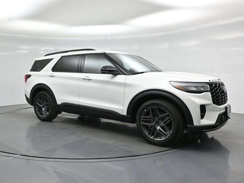New 2026 Ford Explorer ST AWD/4WD image 24