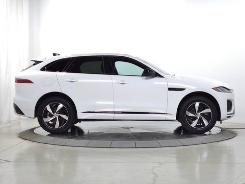 Used 2025 Jaguar F-PACE R-Dynamic S AWD/4WD image 9