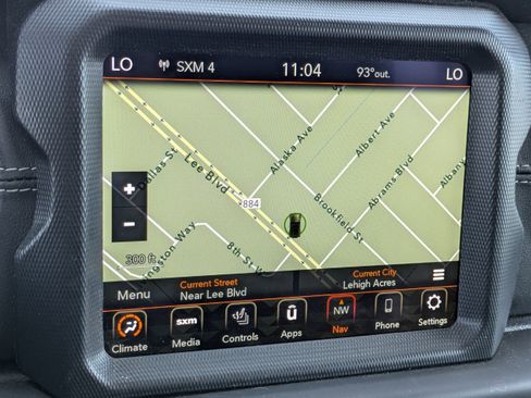 Used 2023 Jeep Wrangler Unlimited Sahara w/ Cold Weather Group AWD/4WD image 24