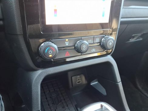 Used 2024 Ford Ranger XLT w/ Technology Package image 22