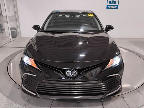 Used 2023 Toyota Camry LE FWD image 21