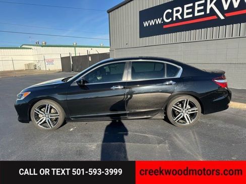 Used 2017 Honda Accord Sport Special Edition image 16