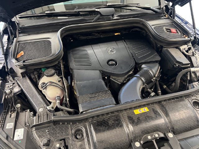 Used 2024 Mercedes-Benz GLE 450e 4MATIC image 42