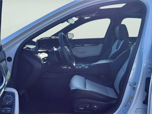 Used 2025 Cadillac CT5 Sport image 19