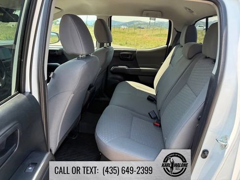 Used 2021 Toyota Tacoma SR5 AWD/4WD image 26
