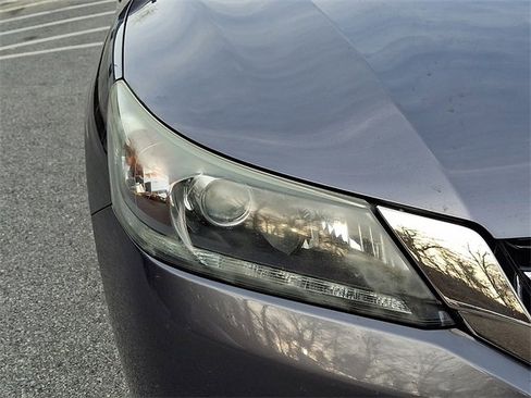 Used 2013 Honda Accord EX-L image 11