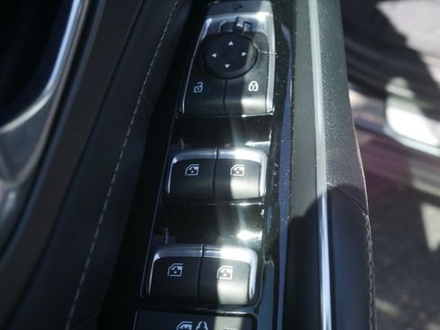 Used 2025 Kia Sorento SX FWD image 21