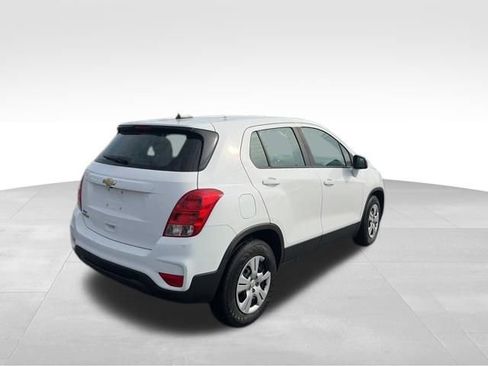 Used 2019 Chevrolet Trax LS image 6