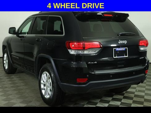 Used 2021 Jeep Grand Cherokee Laredo AWD/4WD image 4
