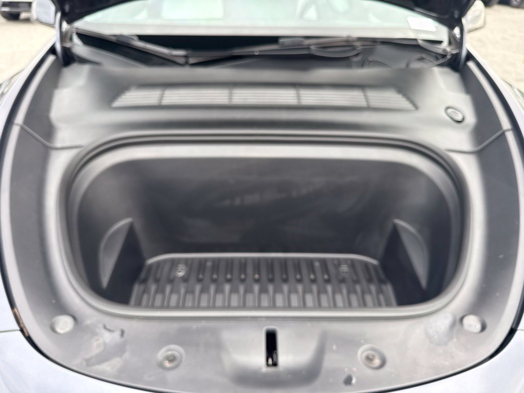 Used 2022 Tesla Model Y Performance AWD/4WD image 28