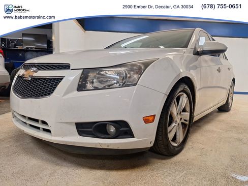 Used 2014 Chevrolet Cruze Diesel w/ Enhanced Safety Package image 4