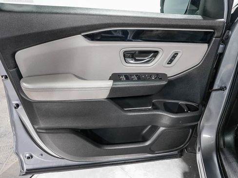 Used 2023 Honda Pilot EX-L image 21