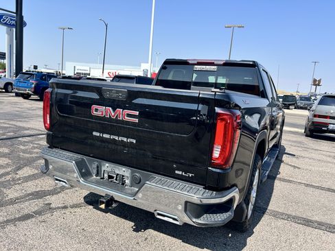 Used 2021 GMC Sierra 1500 SLT w/ SLT Premium Plus Package AWD/4WD image 5
