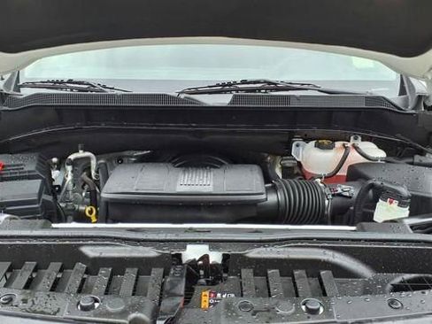 Used 2025 Chevrolet Silverado 1500 LT image 37