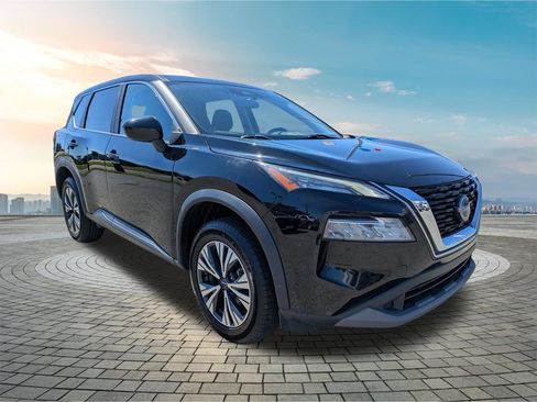 Certified 2023 Nissan Rogue SV FWD image 2