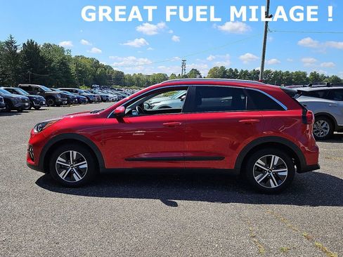 Used 2022 Kia Niro LXS image 4