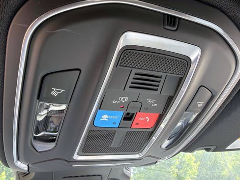 New 2026 Jeep Cherokee Laredo AWD/4WD image 17