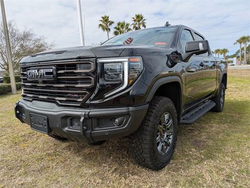 New 2026 GMC Sierra 1500 AT4X w/ LPO, Black Badging Package image 9