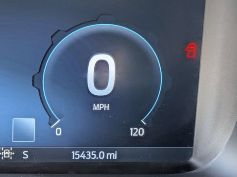 Certified 2025 Ford F150 Lightning Lariat AWD/4WD image 23