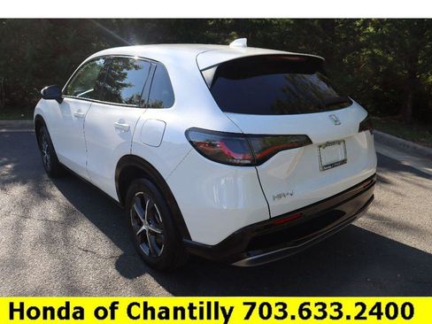 Certified 2025 Honda HR-V EX-L image 5