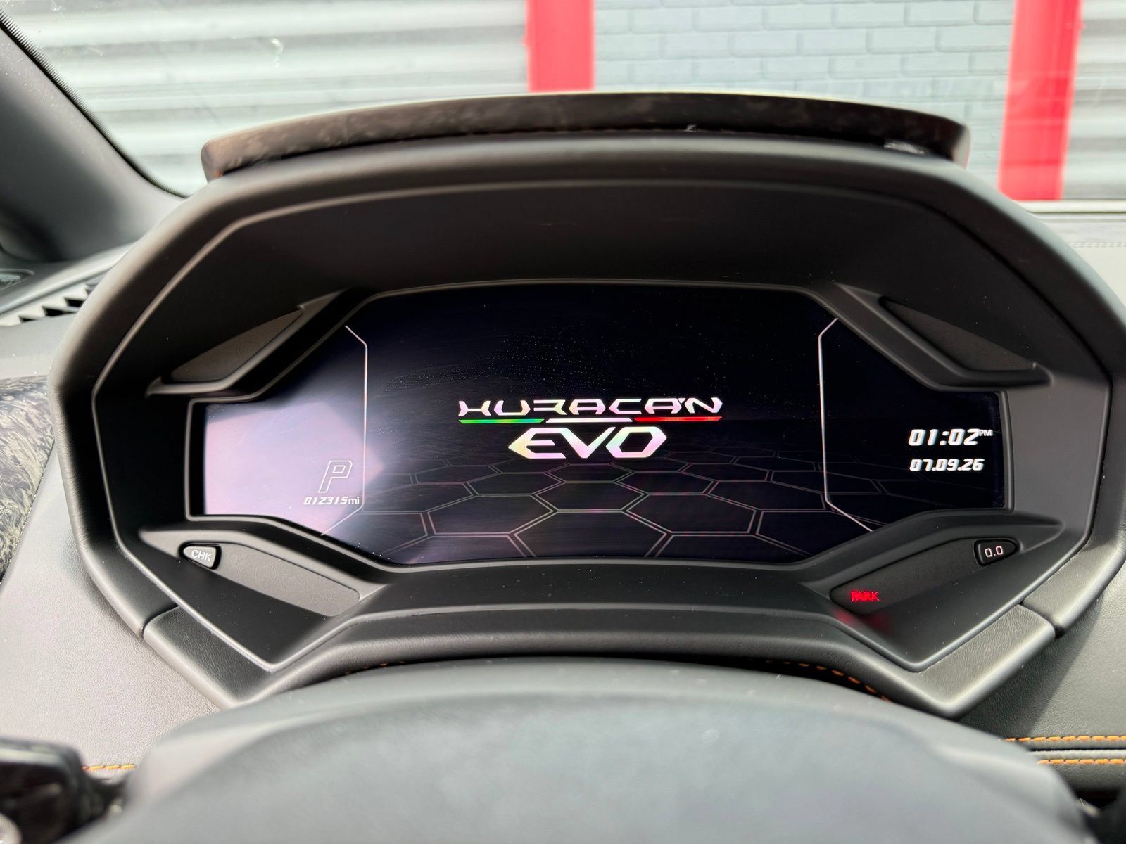 Used 2020 Lamborghini Huracan EVO RWD image 39
