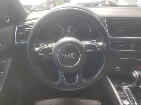 Used 2017 Audi Q5 2.0T Premium Plus w/ Technology Package image 12