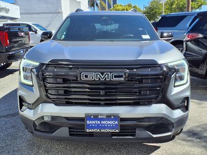 Used 2026 GMC Terrain Elevation w/ Elevation Premium Package