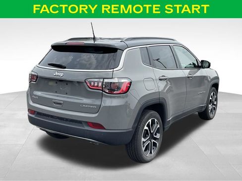 Used 2023 Jeep Compass Limited AWD/4WD image 9