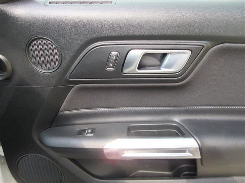 Used 2020 Ford Mustang GT w/ Equipment Group 301A image 22