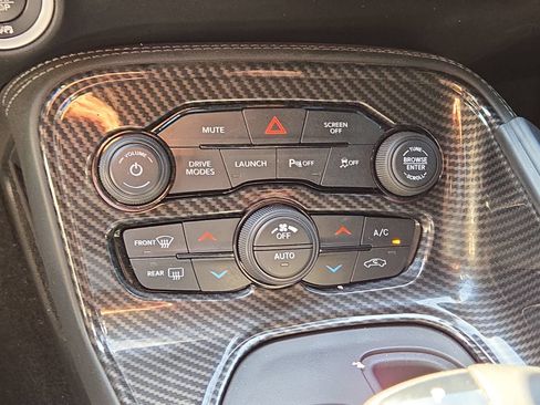 Used 2022 Dodge Challenger R/T Scat Pack RWD image 28