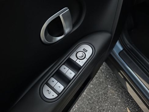 Certified 2024 Hyundai Ioniq 5 SEL RWD image 18