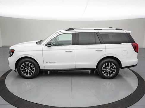 Certified 2025 Ford Expedition Platinum AWD/4WD image 7