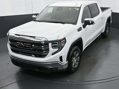 Used 2025 GMC Sierra 1500 SLT image 27