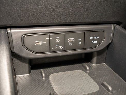 New 2025 Kia K4 GT-Line w/ GT-Line Sunroof Package image 16