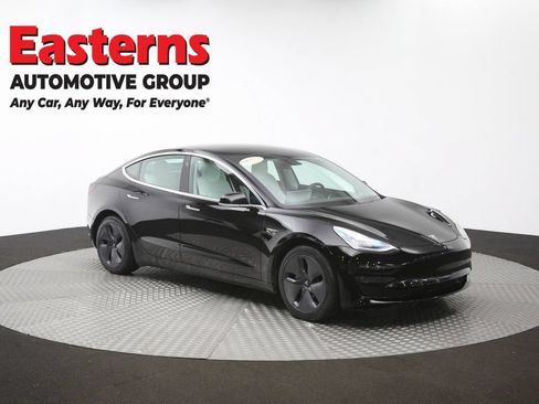 Used 2020 Tesla Model 3 Standard Range RWD image 43