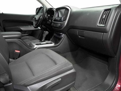 Used 2020 Chevrolet Colorado LT w/ LT Convenience Package image 10