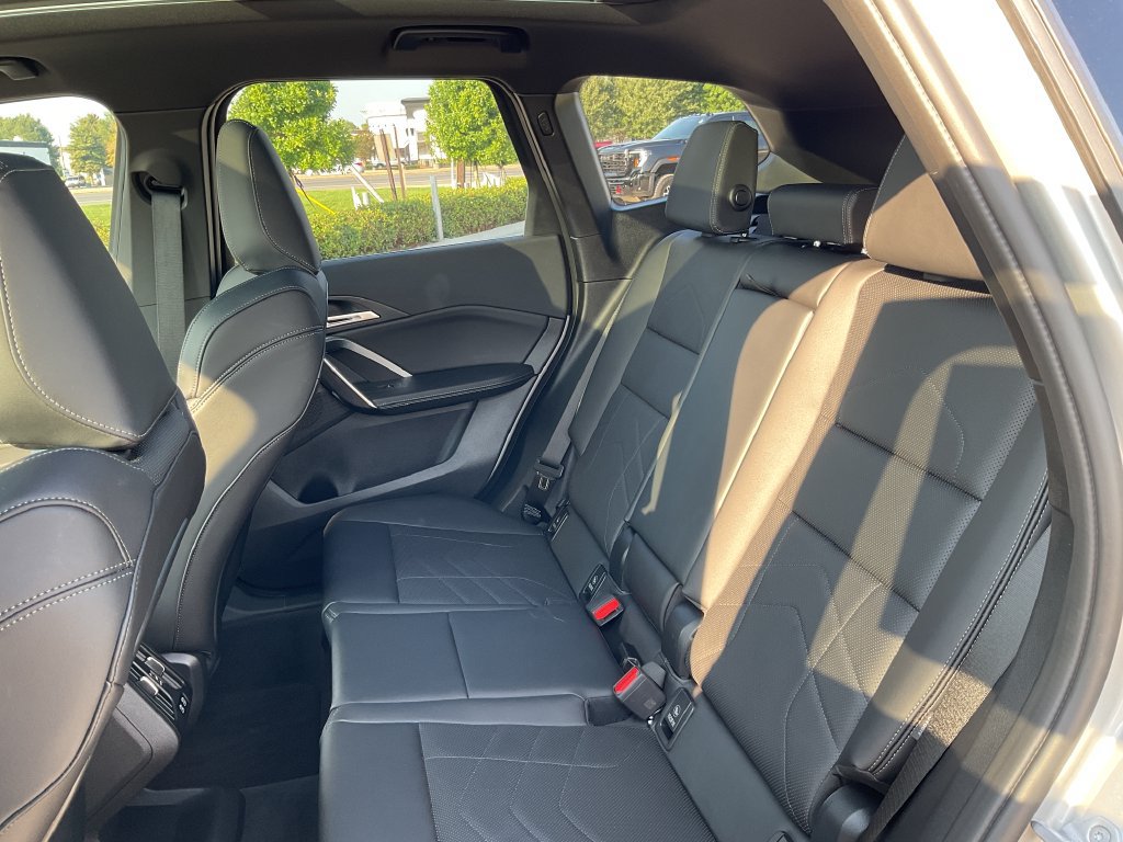 Used 2025 BMW X1 xDrive28i AWD/4WD image 14