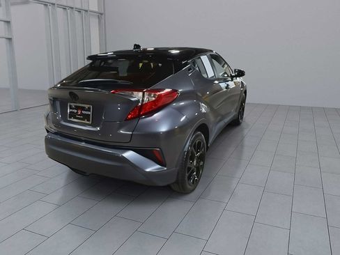 Used 2022 Toyota C-HR Nightshade FWD image 8